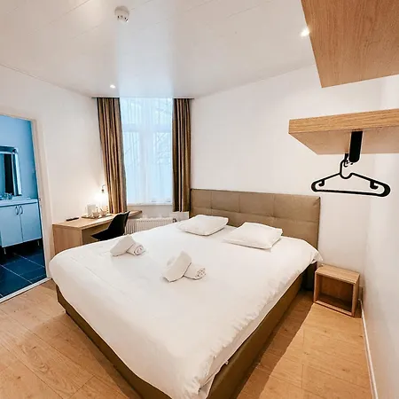 阿尔法酒店 酒店 3*