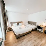 Alpha Hotel