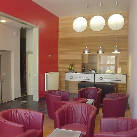 Hotel Alpha 3*